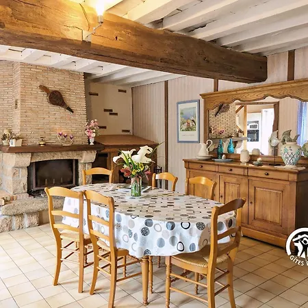 Familial 3 Avec Etang Prive, Terrasse, Activites Nautiques Et Commerces A Proximite - Fr-1-600-55 La Selle-Craonnaise