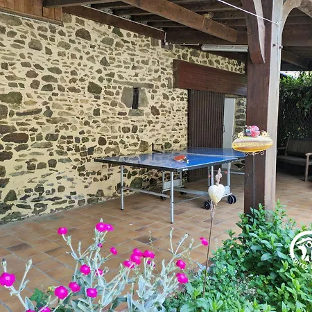 Familial 3 Avec Etang Prive, Terrasse, Activites Nautiques Et Commerces A Proximite - Fr-1-600-55 * La Selle-Craonnaise